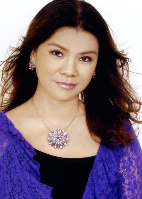 Bà sử dụng mạng xã hội để lưu giữ lại những hình ảnh đáng nhớ.