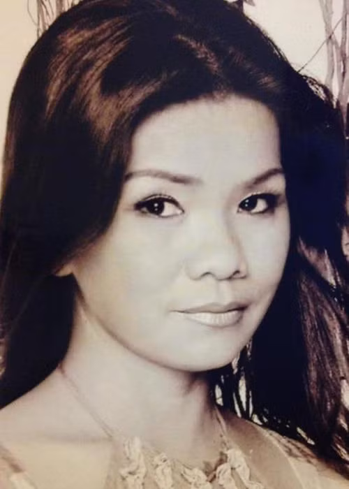 Bà được nhiều người cho rằng có nét duyên ngầm.