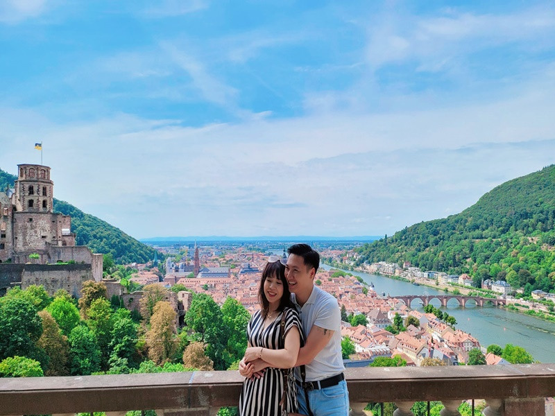 Mạnh Trường nhắn nhủ bà xã: “Hoàn thành xuất sắc nhiệm vụ đưa bà bầu đi vi vu nhé. Giờ yên tâm về nghỉ ngơi tĩnh dưỡng chờ ngày "nhảy ổ" nhé”.