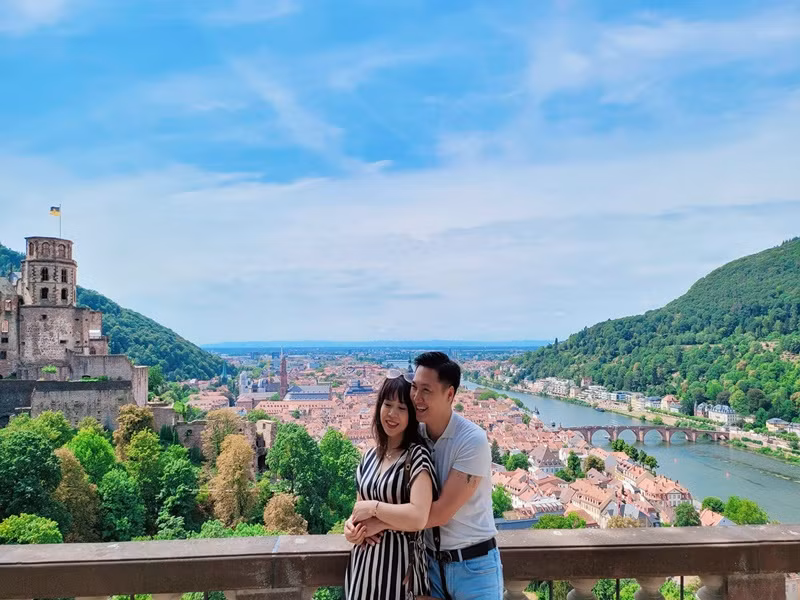 Mạnh Trường nhắn nhủ bà xã: “Hoàn thành xuất sắc nhiệm vụ đưa bà bầu đi vi vu nhé. Giờ yên tâm về nghỉ ngơi tĩnh dưỡng chờ ngày "nhảy ổ" nhé”.