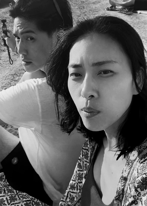 Mới đây, nàng đả nữ chia sẻ loạt ảnh hậu trường du lịch cùng chồng.