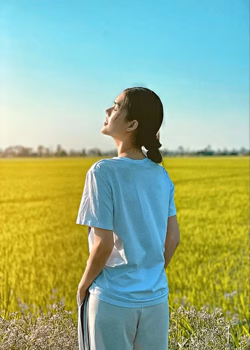  Bạn trai của Ngọc Trinh chối bỏ việc bắt cá hai tay và xin lỗi. Ngọc Trinh định tha thứ khi người yêu đến thăm và xin lỗi chân thành. Tuy nhiên, khi cô đi thiền viện, Liễu Quang Vinh công khai có tình mới. Ngọc Trinh cho hay, cô bị sang chấn tâm lý và nôn ra máu.