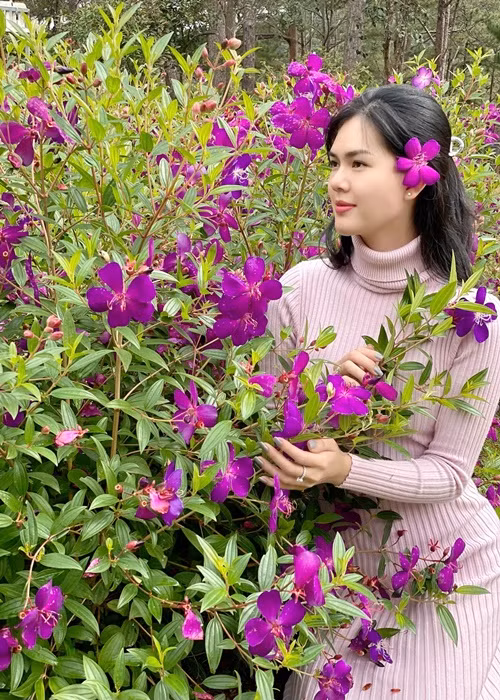 Ngọc Trinh hiểu ra được nhiều chuyện khi đã tỉnh thức, nhìn thấy quanh mình những người yêu thương đang cổ vũ, kỳ vọng và chờ đợi nên đã dành hết sức lực để trở lại.