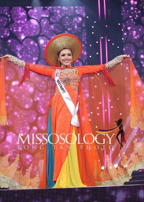 Đại diện Việt Nam tại cuộc thi Hoa hậu Siêu quốc gia 2017, Khánh Phương lọt top 25 chung cuộc.