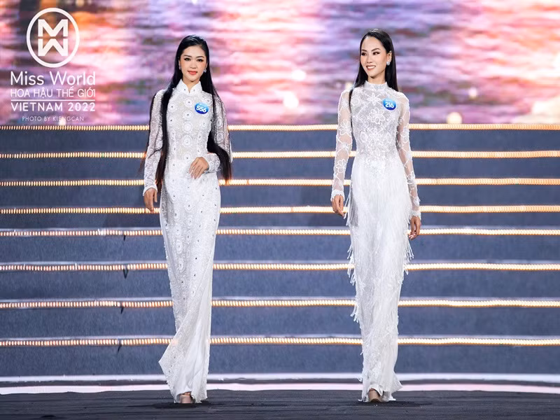 Mai Phương có thành tích học tập đáng nể.