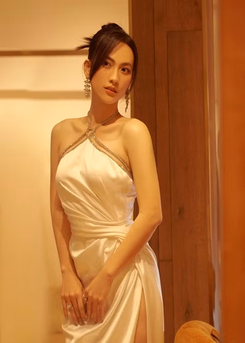 Diễn viên đóng phim “Vô diện sát nhân” là Phương Anh Đào. Cô sinh năm 1992, tốt nghiệp khoa Diễn viên trường Sân khấu Điện ảnh TPHCM. Ảnh: FBNV