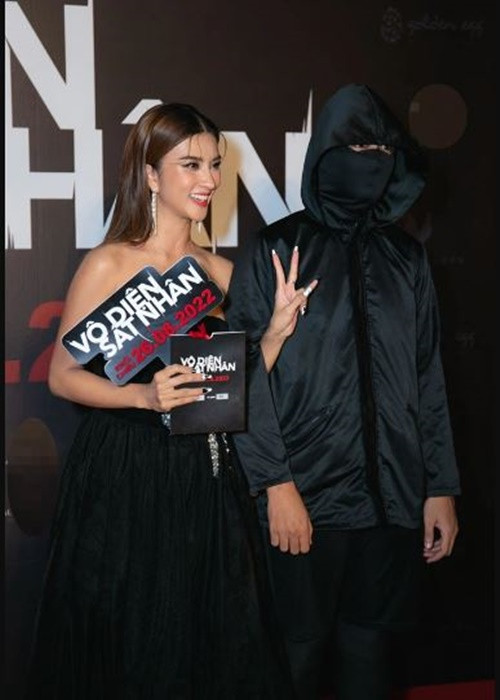 Phía ban tổ chức chưa lên tiếng khi màn hù dọa các khách mời gây tranh cãi. Ảnh: Dân Trí