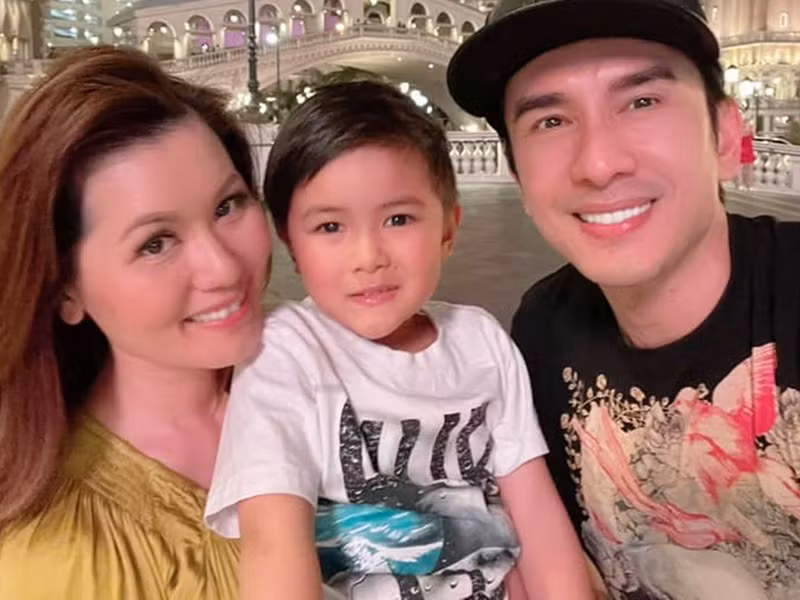 Sau khi chia tay, Đan Trường và Thủy Tiên vẫn thường xuyên hội ngộ để đưa con trai đi chơi. Ảnh: FBNV