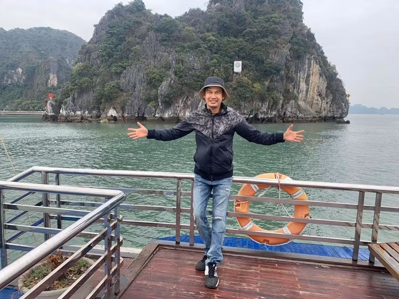 Tiết Cương lấy vợ ở tuổi 49. Ảnh: Bảo vệ công lý