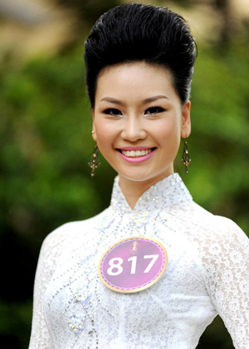 Phạm Thùy Linh thừa nhận đã chỉnh sửa mũi. Người đẹp phân trần, lý do cô vẫn đăng ký tham gia cuộc thi vì quên không đọc quy chế của Bộ Văn hóa - Thể thao và Du lịch. Ảnh: Khám phá