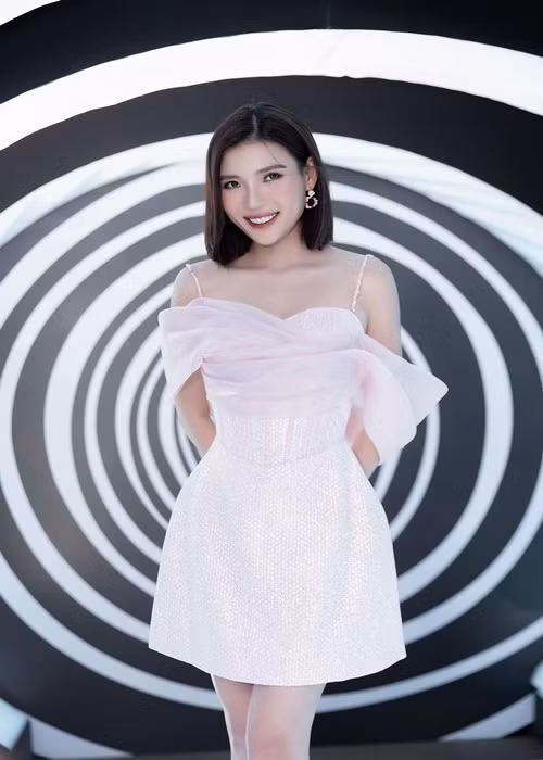 Việc Thúy Diễm lên tiếng bảo vệ Lương Thế Thành giúp cho ồn ào của nam diễn viên lắng xuống.