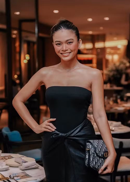 Năm 2020, Mâu Thủy quyết định chia tay vì người yêu mua giày nhầm size cho cô. Ảnh: FBNV