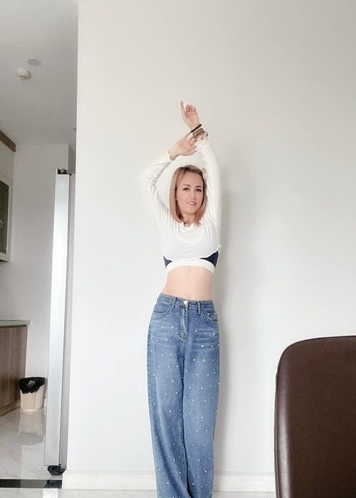 Nữ diễn viên chia sẻ trên Tiền Phong, cô luôn làm mọi cách để mình đẹp.