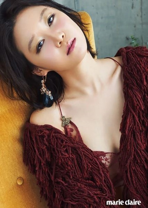 Cô là gương mặt trang bìa của nhiều tạp chí nổi tiếng tại Hàn Quốc như AnAn, Harpers Bazaar, Marie Claire. Ảnh: Dân Trí