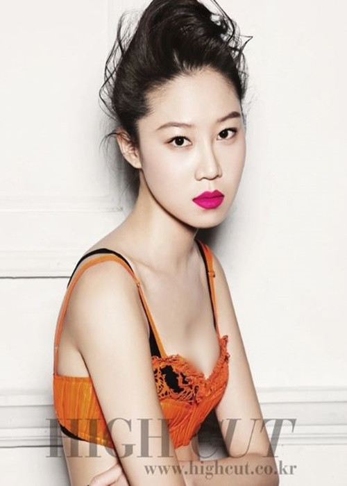 Gong Hyo Jin luôn có tên trong danh sách những mỹ nhân gợi cảm và xinh đẹp nhất của showbiz Hàn. Ảnh: Dân Trí