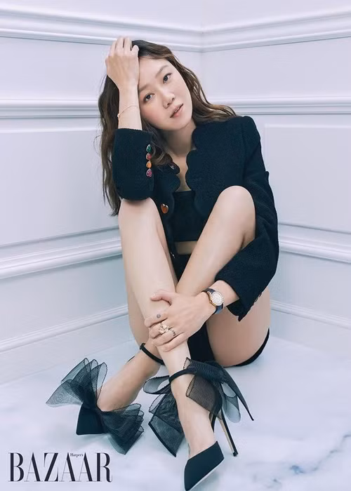 Gong Hyo Jin năm nay 42 tuổi, hơn chồng sắp cưới 10 tuổi. Ảnh: Instagram
