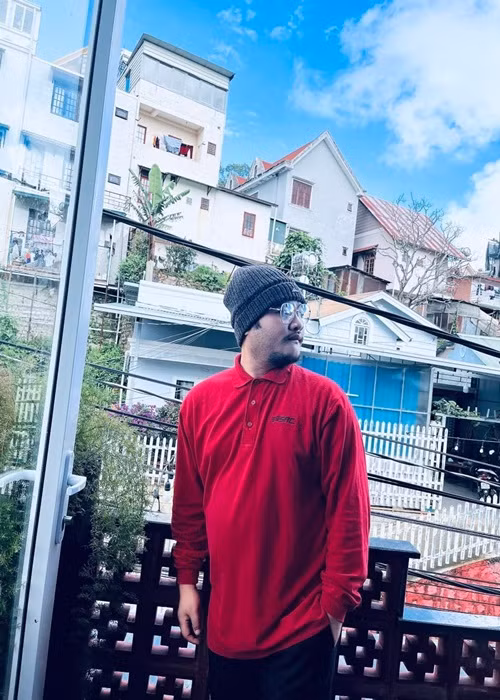 Nam diễn viên hài hiện tại vẫn ủng hộ, theo dõi vợ cũ.