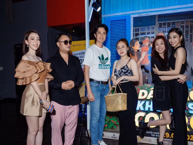 Nam diễn viên vẫn miệt mài tham gia các sự kiện, gameshow, diễn hài.