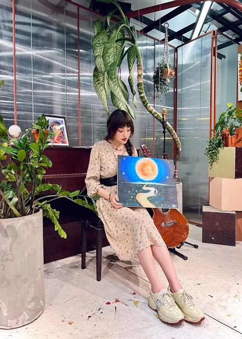 Trở lại cuộc sống độc thân, Lương Minh Trang dành nhiều thời gian cho bản thân.