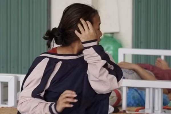 42 nguoi Viet tron khoi casino dia nguc: “Khong ve thi som muon cung chet“