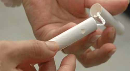 Danh tinh loai bang ve sinh My vua thu hoi vi gay nguy hiem cho nguoi dung-Hinh-3