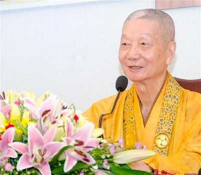 Từ năm 1960 đến năm 1964, ngài làm giảng sư, sau đó, du học tại Đại học Rissho, Tokyo, Nhật Bản từ năm 1965 đến 1972. Từ năm 1973 đến năm 1975, sau khi trở về nước, ngài được các bậc giáo phẩm lãnh đạo GHPGVN thống nhất suy cử đảm nhiệm Vụ trưởng Vụ Phiên dịch và Trước tác thuộc Tổng vụ Hoằng pháp.