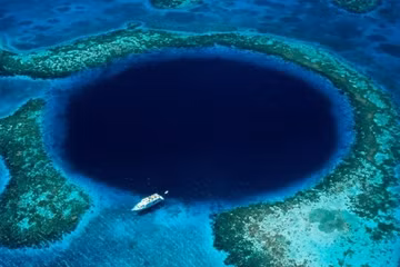 Loại bê tông chắc nhất thế giới có thể chịu được áp lực ở vực thẳm Challenger, nơi sâu nhất dưới đại dương.