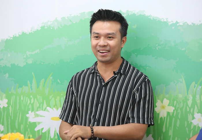 Quang Sot “Doi dac nhiem nha C21” bi khan gia “khung bo” dien thoai-Hinh-8