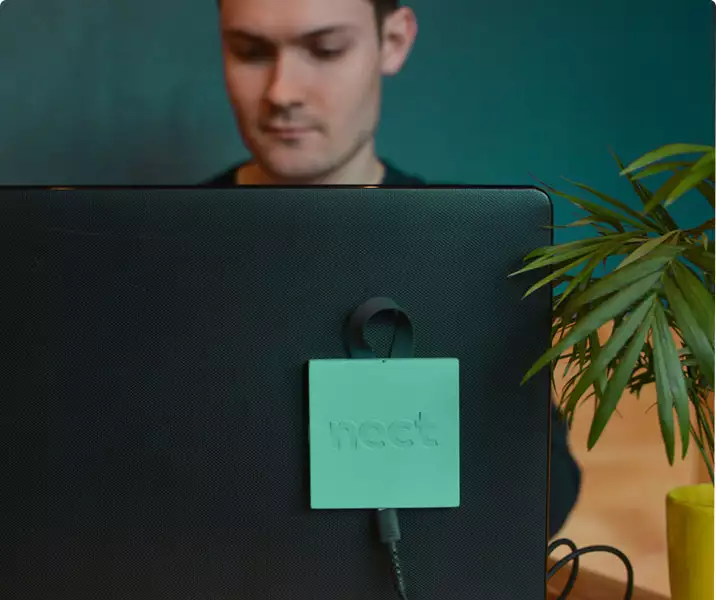 Với thiết kế nhỏ gọn đi kèm những gói dữ liệu 4G từ các nhà mạng trên toàn thế giới, modem của Nect sẽ là người bạn đồng hành đáng tin cậy cho những chuyến công tác dài ngày.