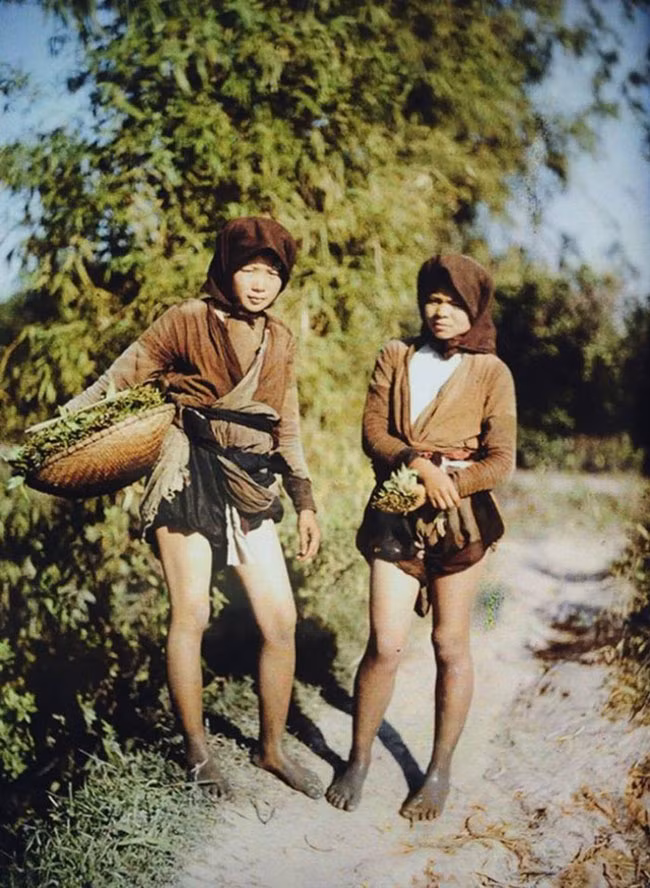 Hình ảnh người phụ nữ thời xưa.