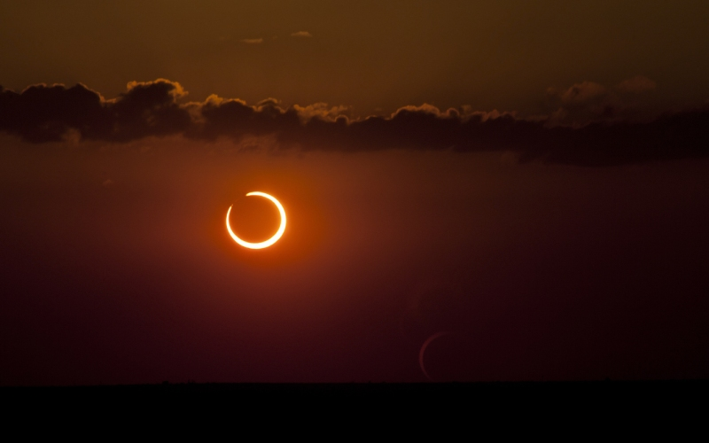 Trong khi đó, nhật thực 70% có thể được quan sát ở miền Tây Trung Quốc và một số khu vực châu Á. Trong khi đó, ở Na Uy hay Phần Lan chỉ có thể quan sát nhật thực 62 - 63%.