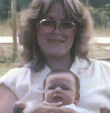 Thế nhưng, chưa dừng lại ở đó, điều kỳ lạ nhất của vụ án là ngày 4/10/1988, cô con gái 8 tuổi của Korrina, Annette Sagers cũng mất tích ngay trước trạm xe buýt của đồn điền Mount Holly.