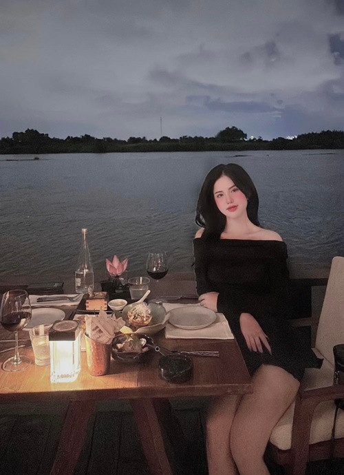 Động thái công khai tình mới của vợ cũ Việt Anh nhanh chóng gây chú ý.