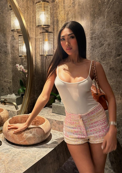 Vài năm trở lại đây, Tường Linh hiếm khi tham gia các sự kiện giải trí.