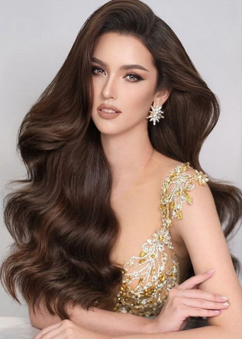 Đại diện Thái Lan - Arabella Sitanan Gregory cũng là đối thủ mạnh của Khánh Linh. Arabella cao 1m81, sở hữu số đo ba vòng 89-66-101 cm, mang 3 dòng máu Thái - Anh - Hà Lan. Ảnh: Miss Intercontinental.