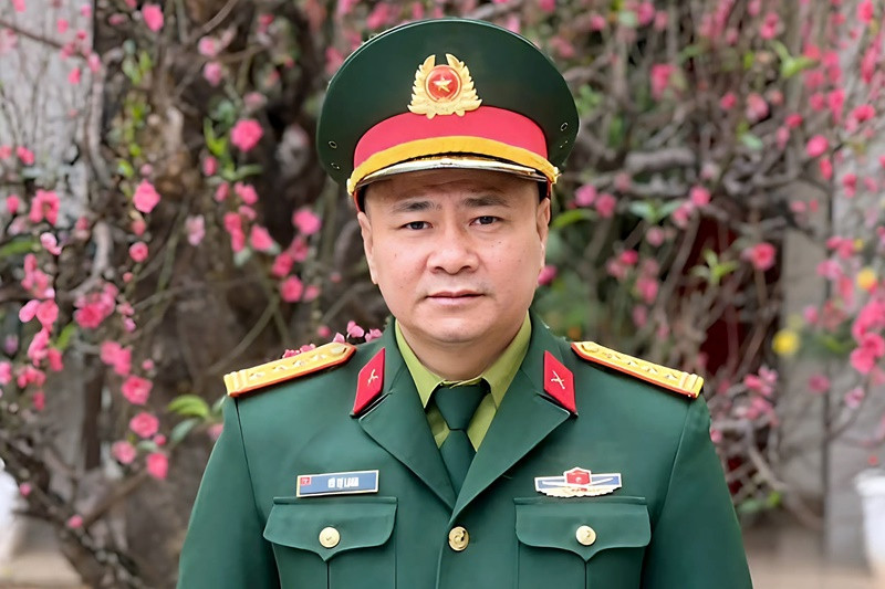 Mới đây, NSND Tự Long được bổ nhiệm làm Giám đốc Nhà hát Chèo Quân đội. Theo VTV, 10 năm trước, anh được bổ nhiệm làm Phó Giám đốc Nhà hát Chèo Quân đội. Ảnh: Vietnamnet.