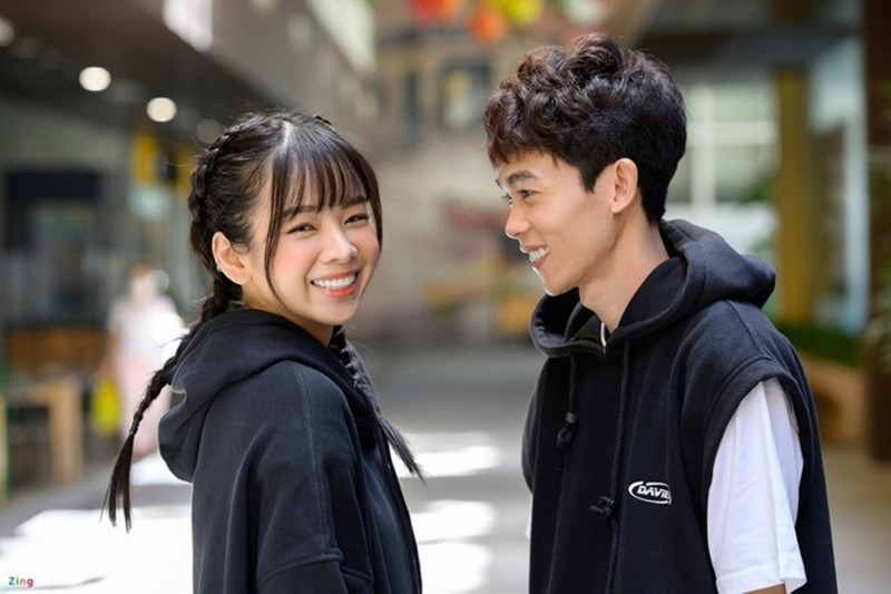 Khi Hồng Thanh bị đồn thất thiệt, nhiều khán giả tò mò cuộc sống hiện tại của DJ Mie - bạn gái cũ của Hồng Thanh. Ảnh: Znews.