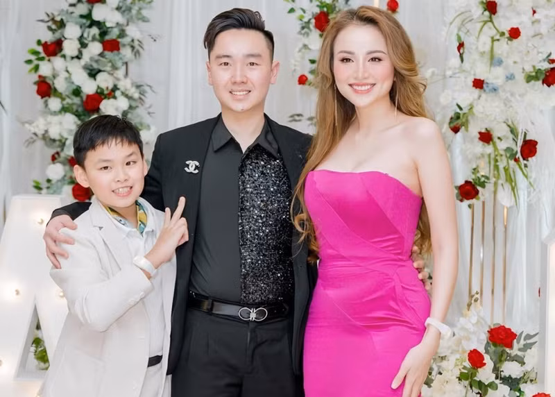 Thanh Duy yêu thương con riêng của Diễm Hương.