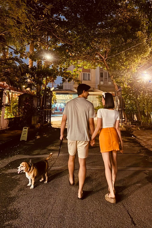 4 năm bên nhau, Lệ Quyên và bạn trai đối mặt với những lời dị nghị về khoảng cách tuổi tác, chênh lệch sự nổi tiếng. Ảnh: FB Lệ Quyên.