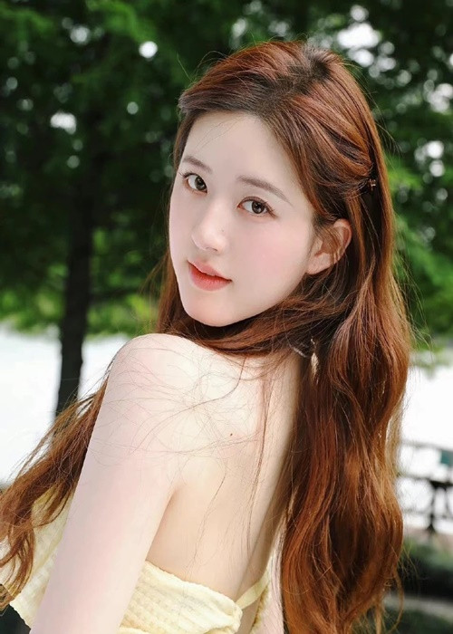 Nữ diễn viên sinh năm 1998 kín tiếng về chuyện tình cảm. Ảnh: Znews.