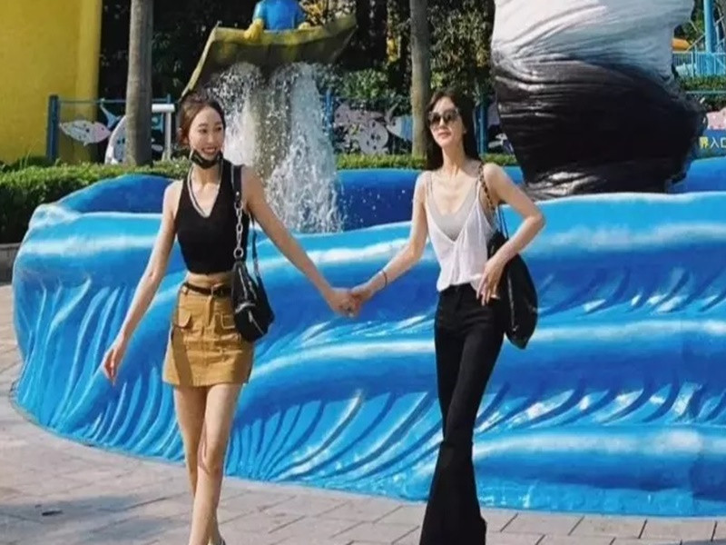 Trước khi vướng tin đồn bị đột quỵ, Triệu Lộ Tư khiến fan rất lo lắng bởi ngoại hình gầy đến trơ xương. Ảnh: Vietnamnet.