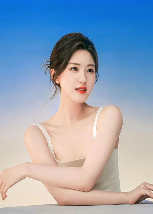 "Mỹ nhân xuyên không" từng đóng các phim: Trần Thiên Thiên trong lời đồn, Thanh Nang truyện, Hãy để tôi tỏa sáng, Ôi hoàng đế bệ hạ của ta. Ảnh: Người Đưa Tin.