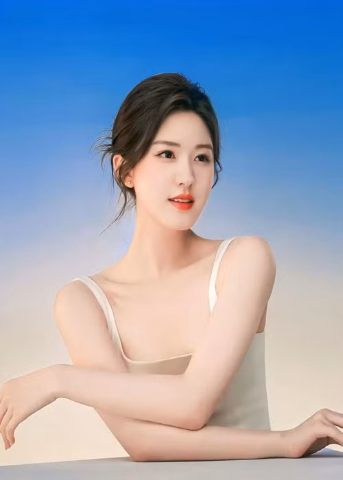 "Mỹ nhân xuyên không" từng đóng các phim: Trần Thiên Thiên trong lời đồn, Thanh Nang truyện, Hãy để tôi tỏa sáng, Ôi hoàng đế bệ hạ của ta. Ảnh: Người Đưa Tin.