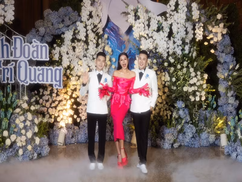 Nam Thư vui mừng xuất hiện trong đám cưới của Thanh Đoàn - Hà Trí Quang vào tháng 11/2024.