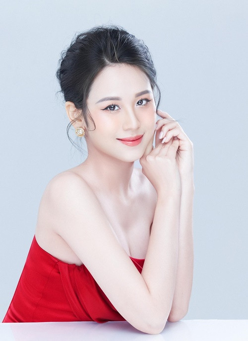 Phương Anh sinh con trai đầu lòng năm 2022. Ảnh: FB Phương Anh.