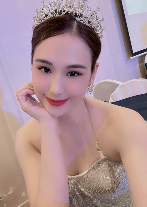 Phương Anh không mặc quá táo bạo sau khi kết hôn. Ảnh: FB Phương Anh.