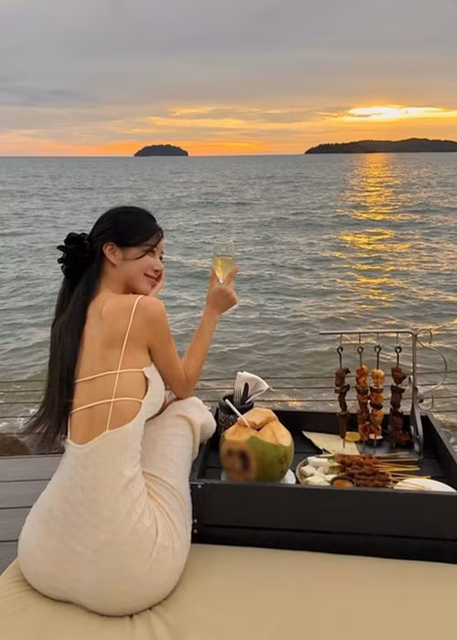 Ye Young thường xuyên đi du lịch cùng bạn trai.