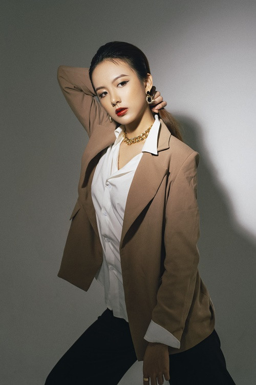 Sau Hoa hậu Hoàn vũ Việt Nam 2022, Mỹ Ngân đắt show làm người mẫu. Ảnh: FB Mỹ Ngân.