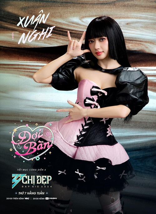 Xuân Nghi 5 năm trước từng về Việt Nam, ra mắt các sản phẩm âm nhạc. Nữ ca sĩ từng trầm cảm nhẹ khi các sản phẩm này không đạt được hiệu ứng mong muốn.