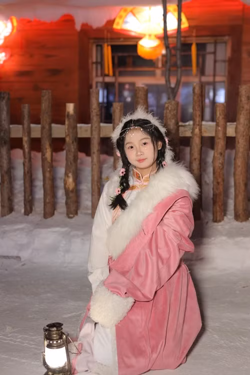 Tiểu Panda được nhận xét giống Hương Giang nhiều hơn.